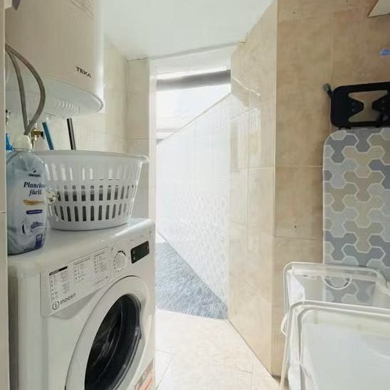 Carrer Méndez Núñez, Valencia, Valencian Community 46024 - Photo 1