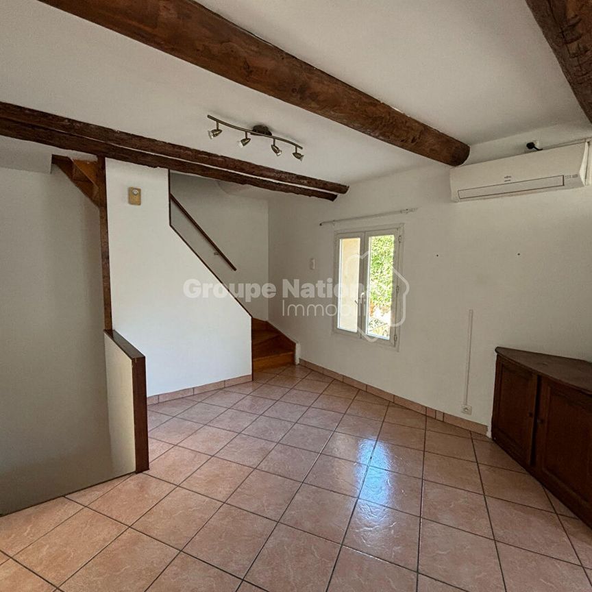 A LOUER - CARPENTRAS - MAISON DE VILLE, - Photo 1