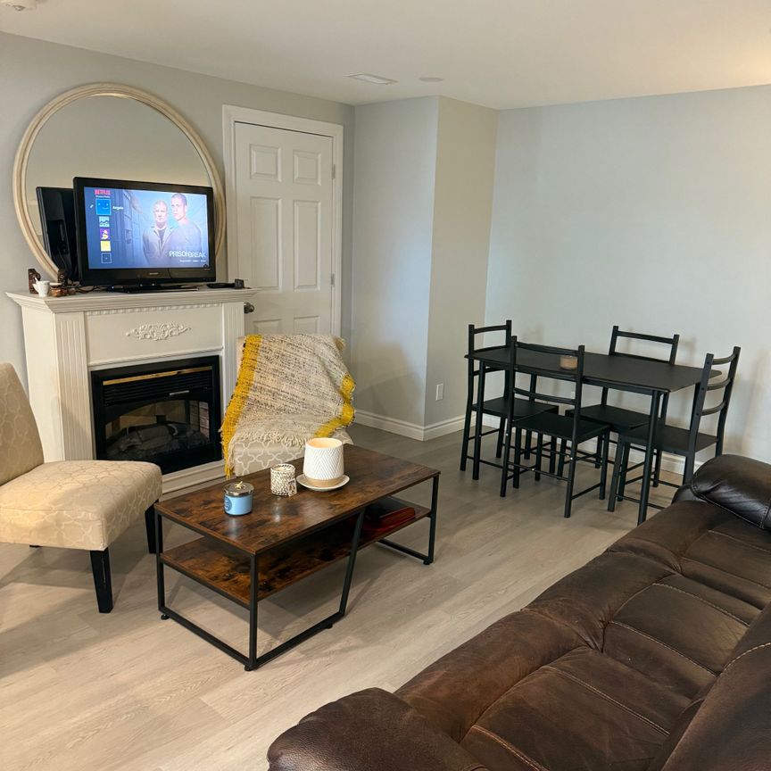 For Lease - 30 Glenbrook Drive Unit# B, Guelph, Ontario - Photo 1