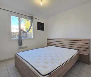 Appartement à louer 2 pièces • 48,64 m2 Salon-de-Provence - Photo 5