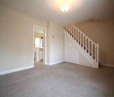 3 Bedroom Semi Detached To Let - Photo 3