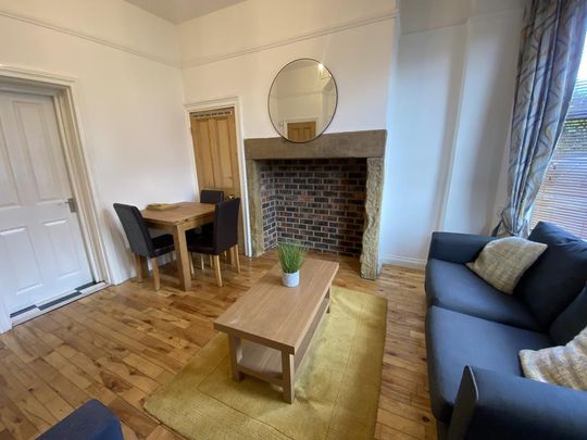 3 bedroom end of terrace house to rent - Photo 1