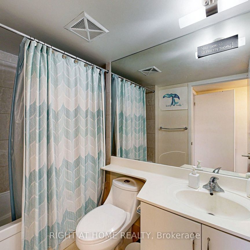 For Lease - 215 Fort York Boulevard Unit# 1710, Toronto, Ontario - Photo 1