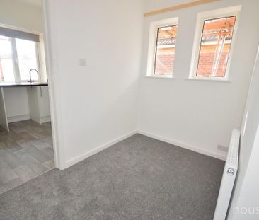 Bournemouth Shaftesbury Road Charminster, BH8, Dorset - Photo 5