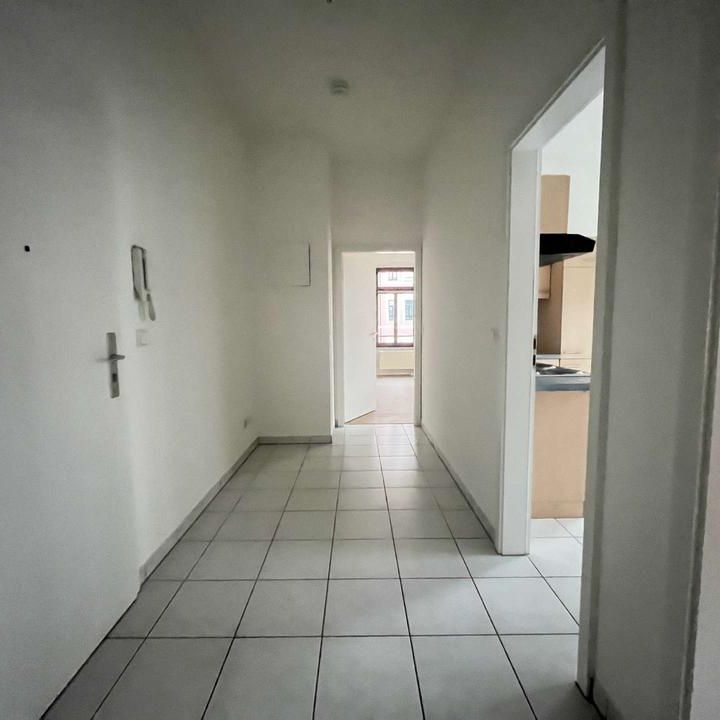 Zentrales Wohnen auf dem Brühl mit Einbauküche - Photo 1