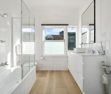 Prime Richmond Location! - Photo 4