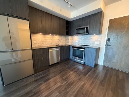 For Lease - 100 Eagle Rock Way Unit# 503, Vaughan, Ontario - Photo 5