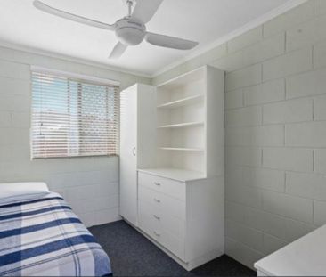 1/3 Rens Street, Toowoomba City - Photo 6