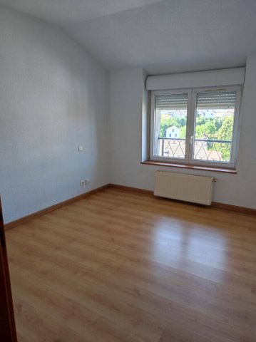 Location appartement 3 pièces 57.69 m² à Oyonnax (01100) - Photo 3