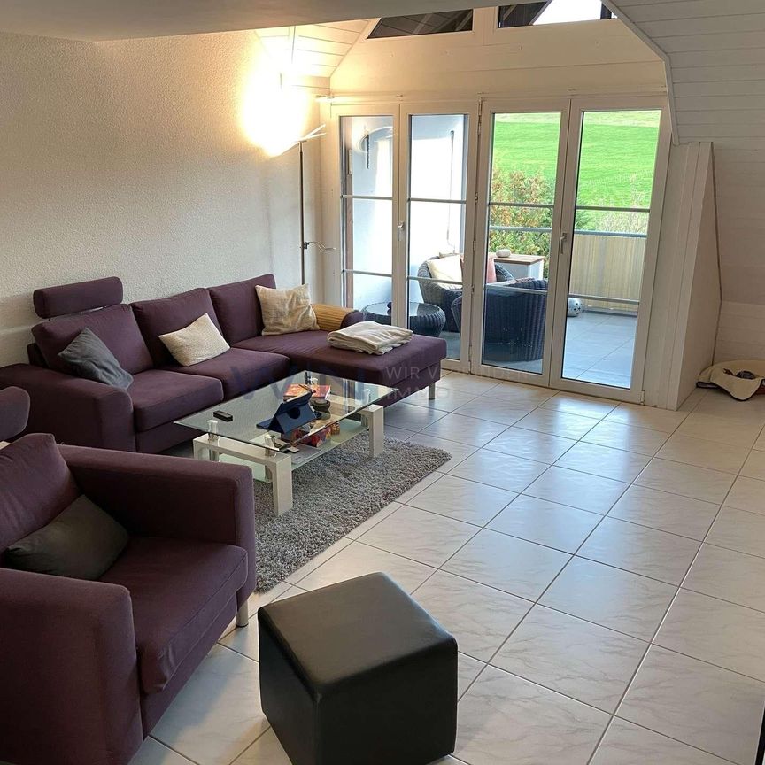 Atrium, Cheminée und zwei Balkone - Photo 1