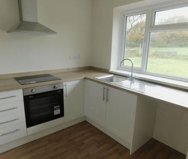 3 bedroom bungalow to rent - Photo 6