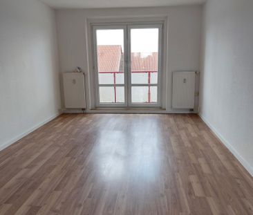 2 Raumwohnung mit Balkon und tollem Ausblick - Photo 1