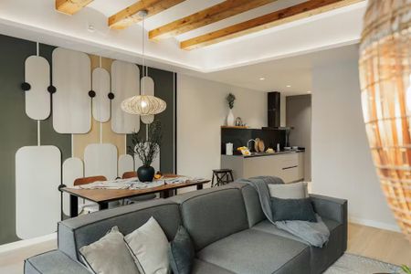 Carrer del Portal Nou, Barcelona, Catalonia 08003 - Photo 4