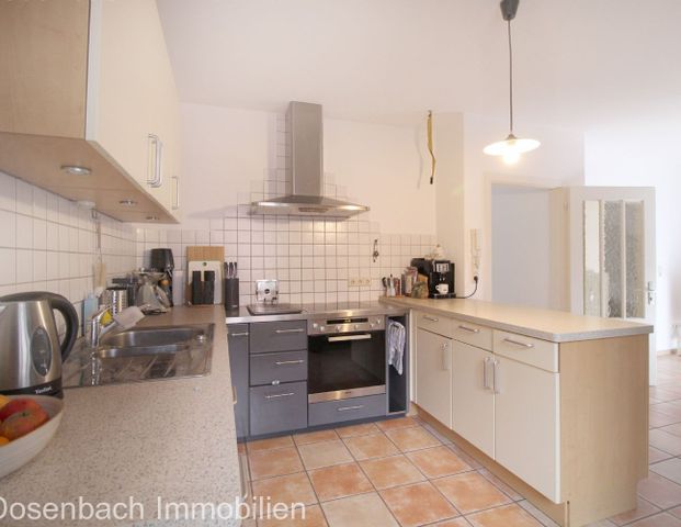 Geschmackvolle 6,5-Zimmer-Wohnung im Kleinen Wiesental zu vermieten - Foto 1