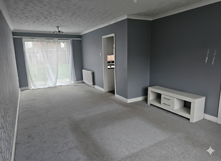 4 bedroom semi-detached house to rent - Photo 2