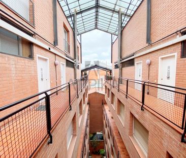 Ático en alquiler con zona comunitaria y piscina en Sarriá, Barcelona - Photo 4