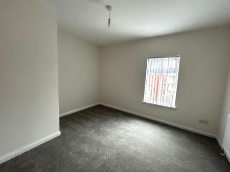 7 Heatherbell Street, Belfast, BT5 4SP - Photo 2