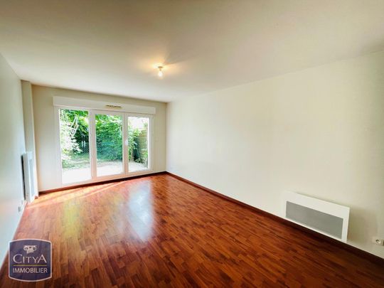Location Appartement 3 pièces 65m² ST PIERRE DES CORPS 37700 - Photo 1