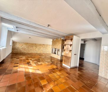 Appartement atypique à Montfaucon - Photo 5