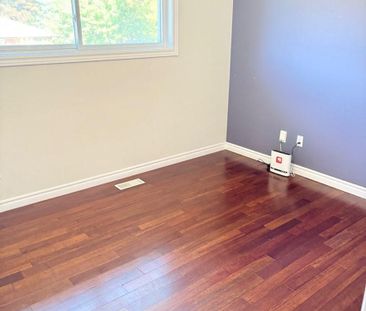 For Lease - 20 Gillrie Court Unit# Upper, Brantford, Ontario - Photo 2