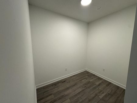 For Lease - 15 Skyridge Drive Unit# 322, Brampton, Ontario - Photo 4