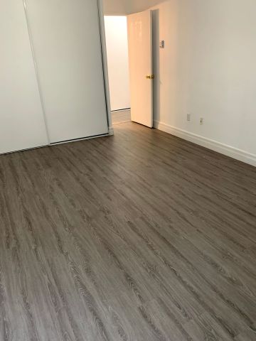 For Lease - 1 Massey Square Unit# 204, Toronto, Ontario - Photo 4
