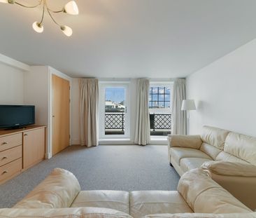 1 Bed Flat, Concordia Wharf, E14 - Photo 2