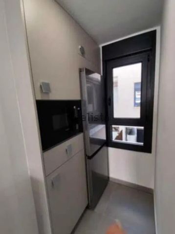 Alquiler de piso en Calle Federico García Lorca s/n - Photo 2