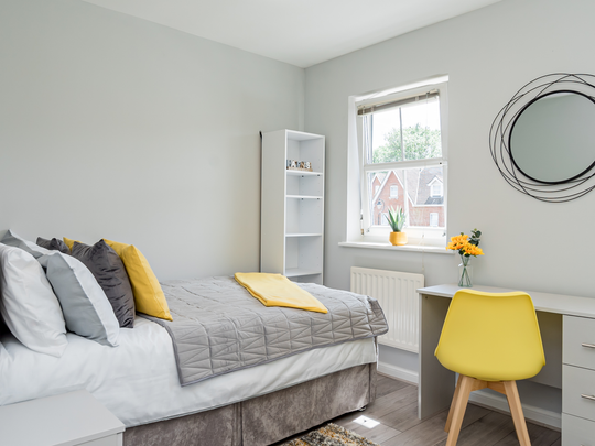 Campbell Fields Room 1 - Photo 1