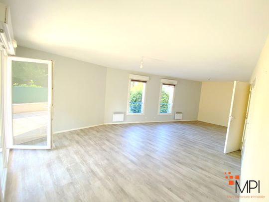 Location Appartement 3 pièces 75m² - Photo 1