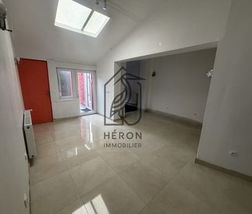 Appartement type 2 avec cour - 150m métro - Photo 2
