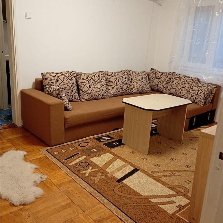Inchiriez apartament 2 camere, Calea Romanilor - Photo 1