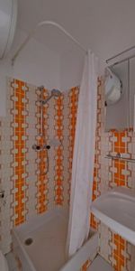 STUDIO A LOUER - PARIS 15EME ARRONDISSEMENT Grenelle 7 - 14.97 m - 596 € - Photo 3