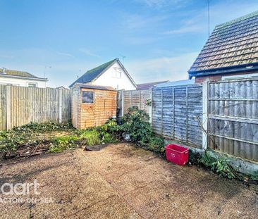 2 bedroom detached bungalow to rent - Photo 6