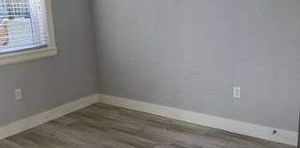 2 bedrooms & 1 washroom basement for rent - Photo 2