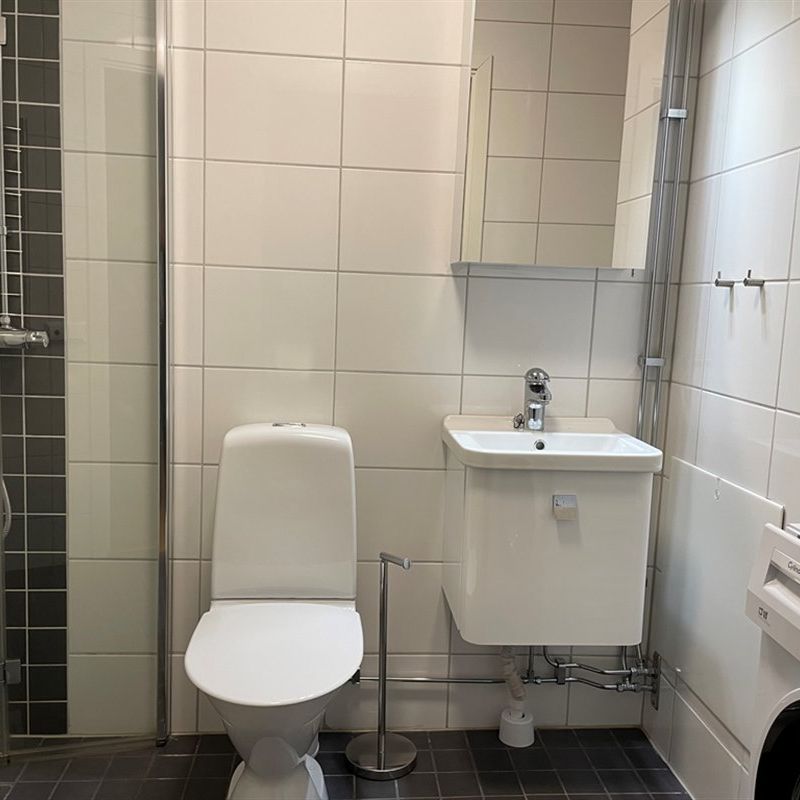 Hantverkaregatan 17 - Photo 1