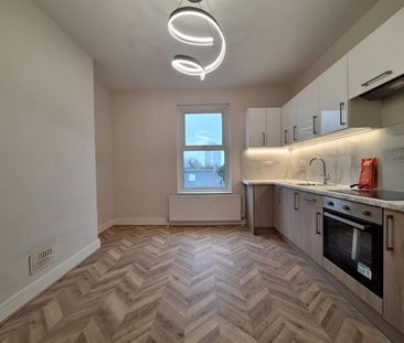 Herbert Road, London SE18 - Photo 1