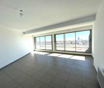 Appartement 3 pièces 91m2 MARSEILLE 14EME 998 euros - Photo 5