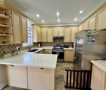 For Lease - 6 Hybrid Street, Brampton, Ontario - Photo 6