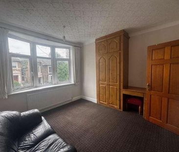 Park Avenue, Ilford, IG1 - Photo 4