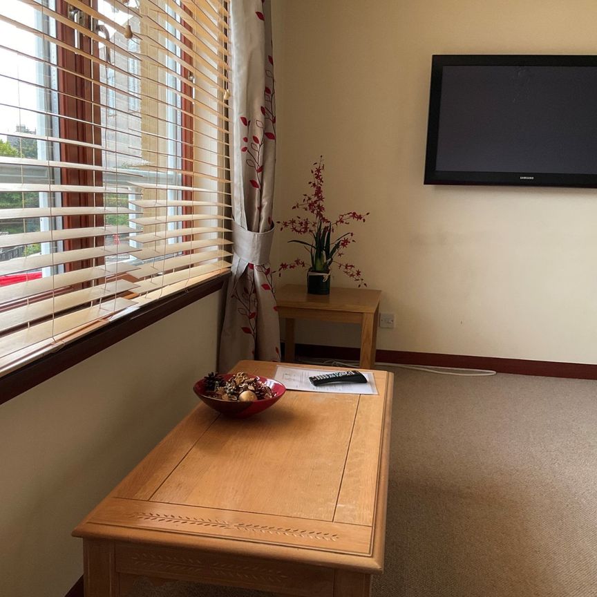 1 bedroom apartment to rent - Photo 1