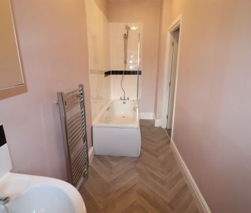 2 Bedroom Mid Terraced House To Rent - Photo 5