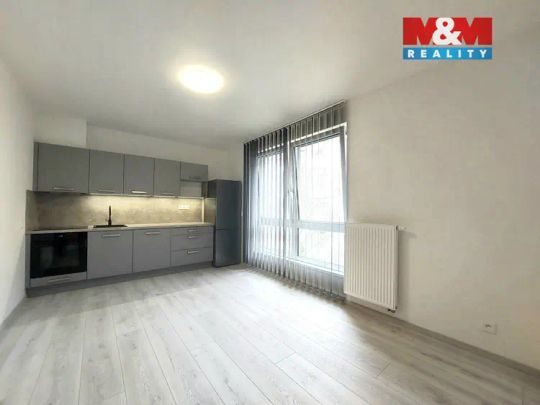 Pronájem bytu 2+kk, 38 m - Photo 1
