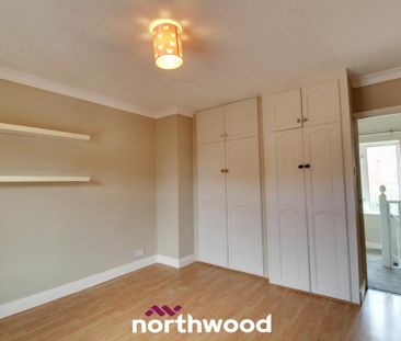 3 bedroom semi-detached house to rent - Photo 6