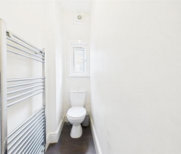 4 bedroom apartment to rent - Photo 6