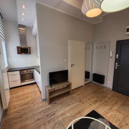 Komfortowe 2 pokoje w centrum z windą i piwnicą. (436855) - Zdjęcie 5