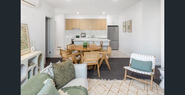 Stylish convenience awaits in this lovely apartment at Lightsview – Just minutes from the heart of Adelaide. - Photo 1