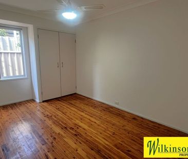 Beautiful sunny elevated position - Photo 3