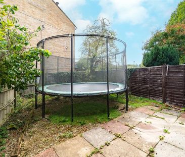 3 bedroom terraced house to rent - Photo 3