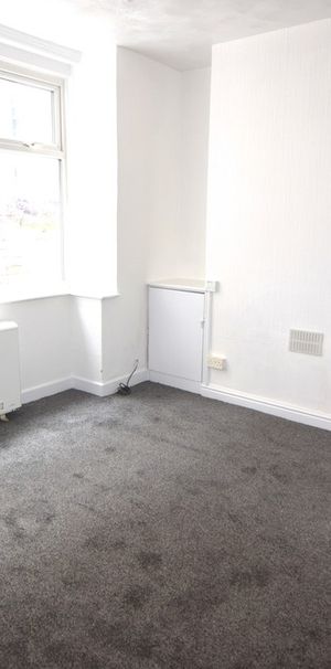 To Let Apartment - Photo 1